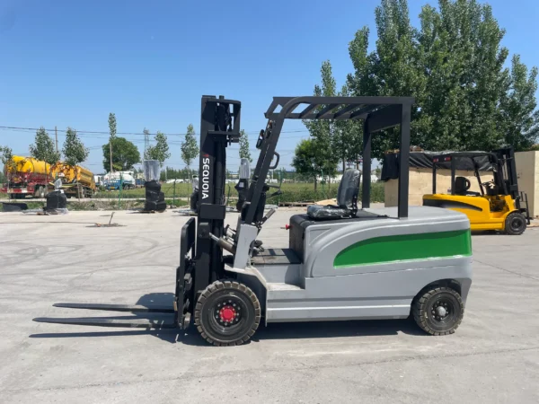 2026_05_09_13_43_35_IMG_0823 3.5Ton Electric Forklift