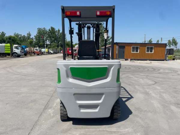 2026_05_09_13_44_23_IMG_0829 3.5Ton Electric Forklift