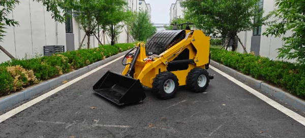 480kg Wheel Skid-Steer Loader