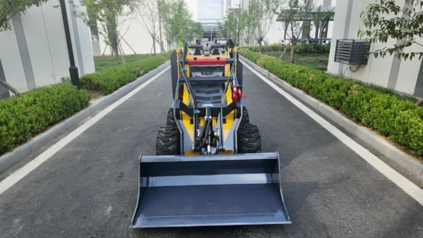 370kg Wheel Skid-Steer Loader