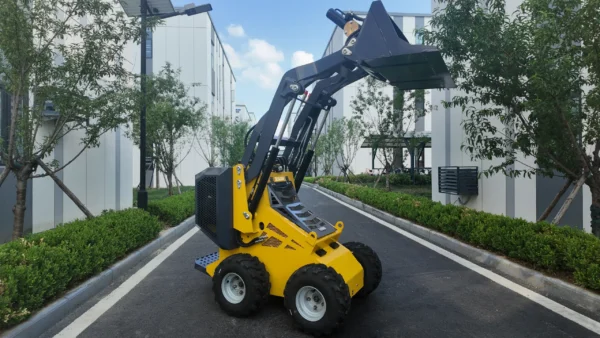 370kg Wheel Skid-Steer Loader