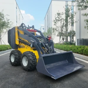 370kg Wheel Skid-Steer Loader