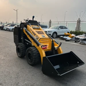 800kg Wheel Skid-Steer Loader